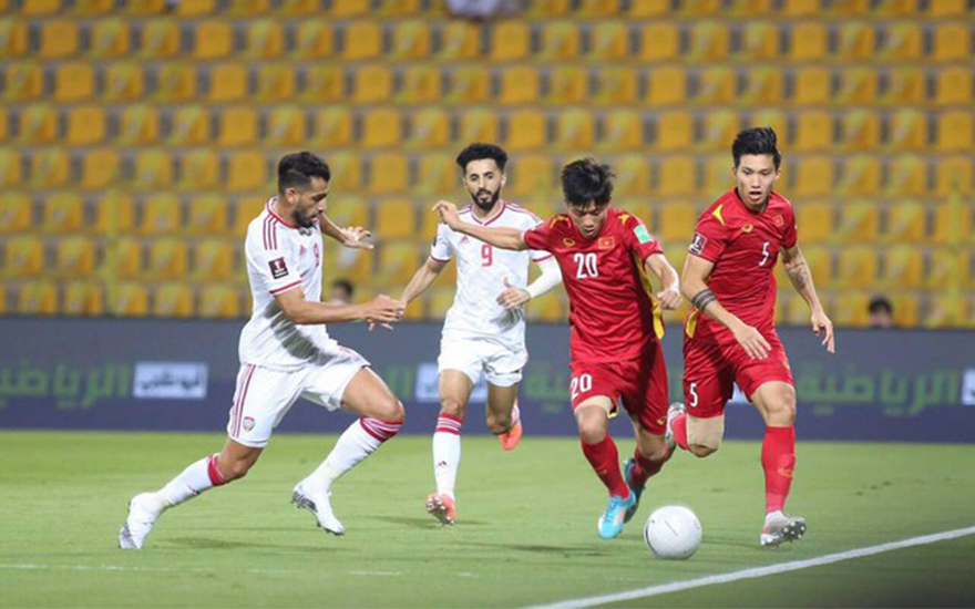 Việt Nam quyết không bỏ cuộc dù bị UAE dẫn đến 3 bàn