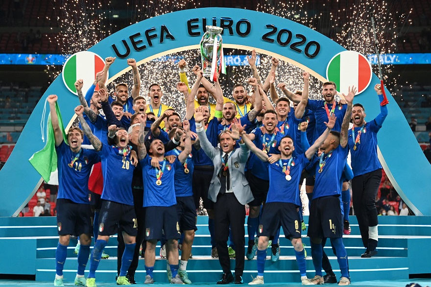 Chuyên gia và NHM nói gì về chức vô địch Euro của đội tuyển Ý | Hình 27