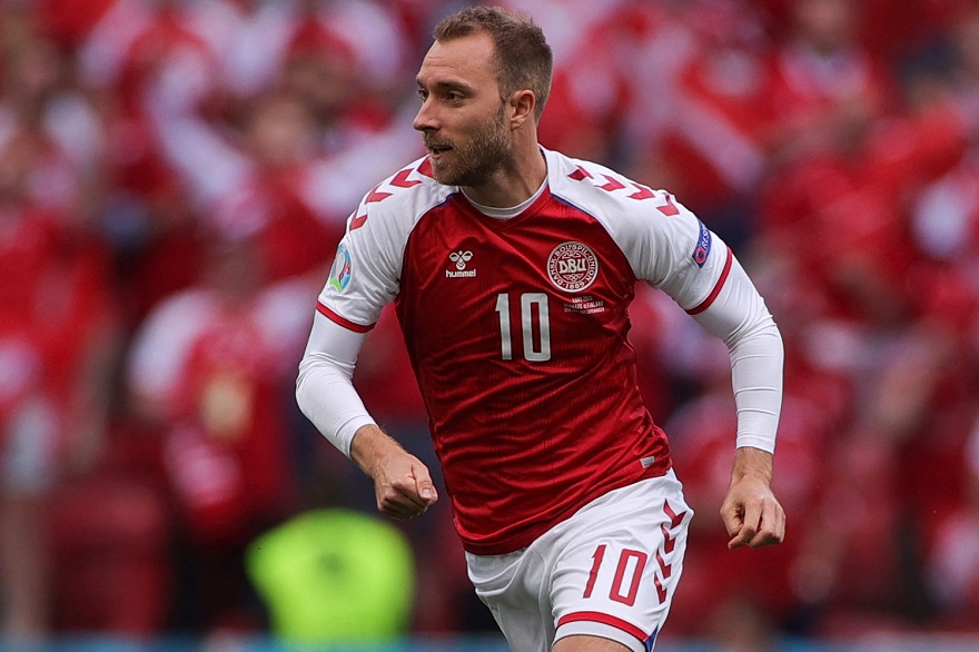 Eriksen và các nhân viên y tế được mời tham dự trận chung kết EURO 2021