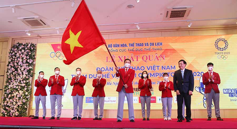 Phó Thủ tướng căn dặn đoàn thể thao Việt Nam trong buỗi lễ ra quân