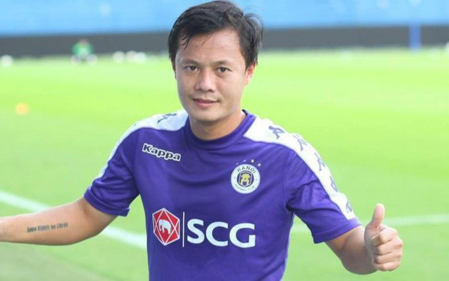 Phạm Thành Lương trong màu áo Hà Nội FC