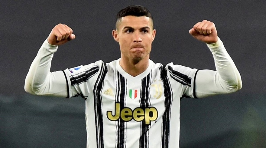 HLV Allegri muốn Ronaldo trở thành người anh lớn tại Juventus