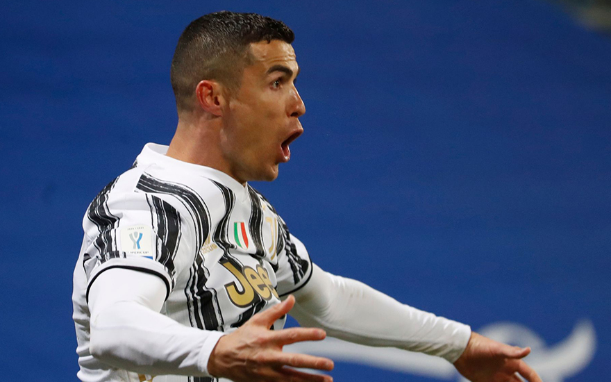 Ronaldo vẫn ghi bàn như "máy" ở tuối 36