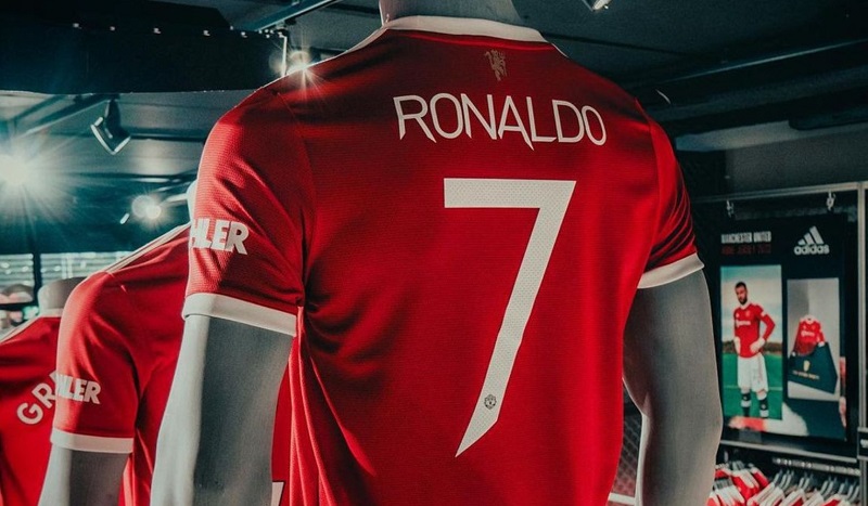 Man United chỉ nhận được khoảng 7% tổng doanh thu bán áo đấu của Ronaldo