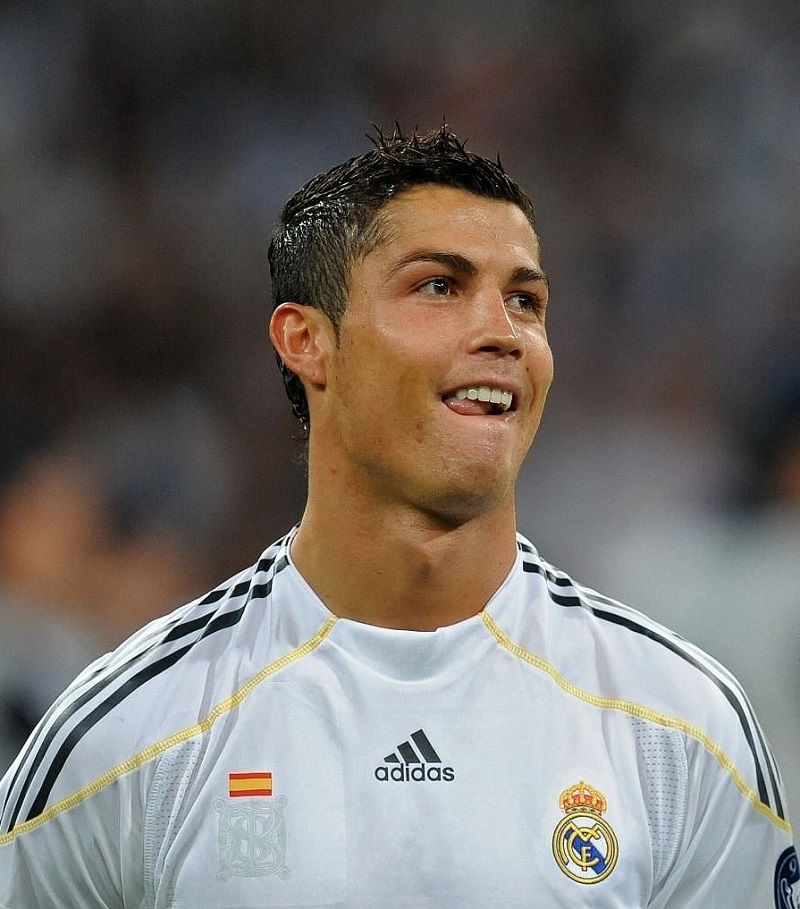 Kiểu tóc Ronaldo năm 2009