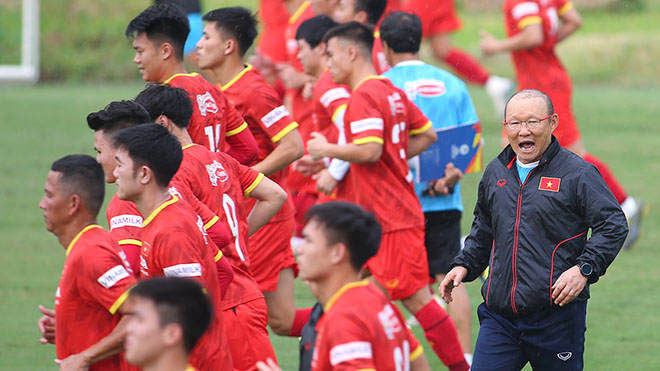 Việt Nam gặp bất lợi lớn trong trận đấu với Úc | Hình 1