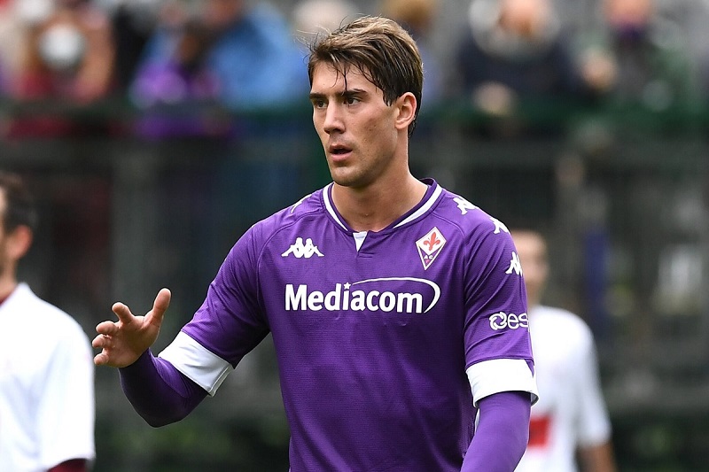Tin chuyển nhượng ngày 7/10: Fiorentina hét giá 77 triệu bảng cho Dusan Vlahovic