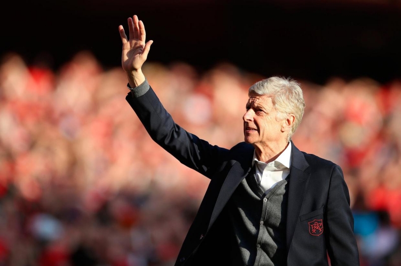 Arsene Wenger rời Arsenal năm 2018