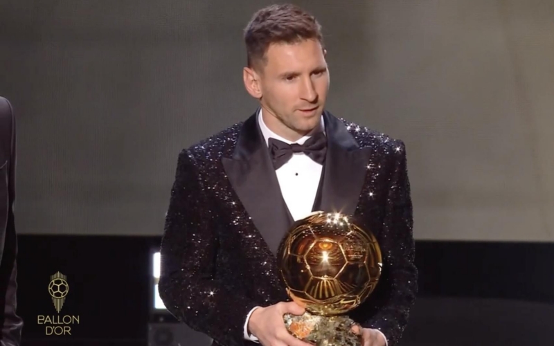 Messi là chủ nhân Quả bóng vàng 2021