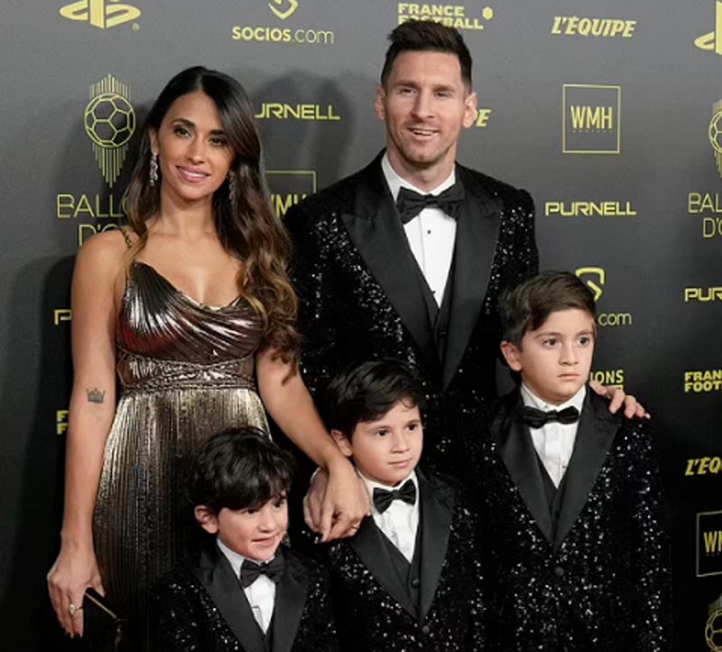 Messi đã yêu cầu vợ trở lại