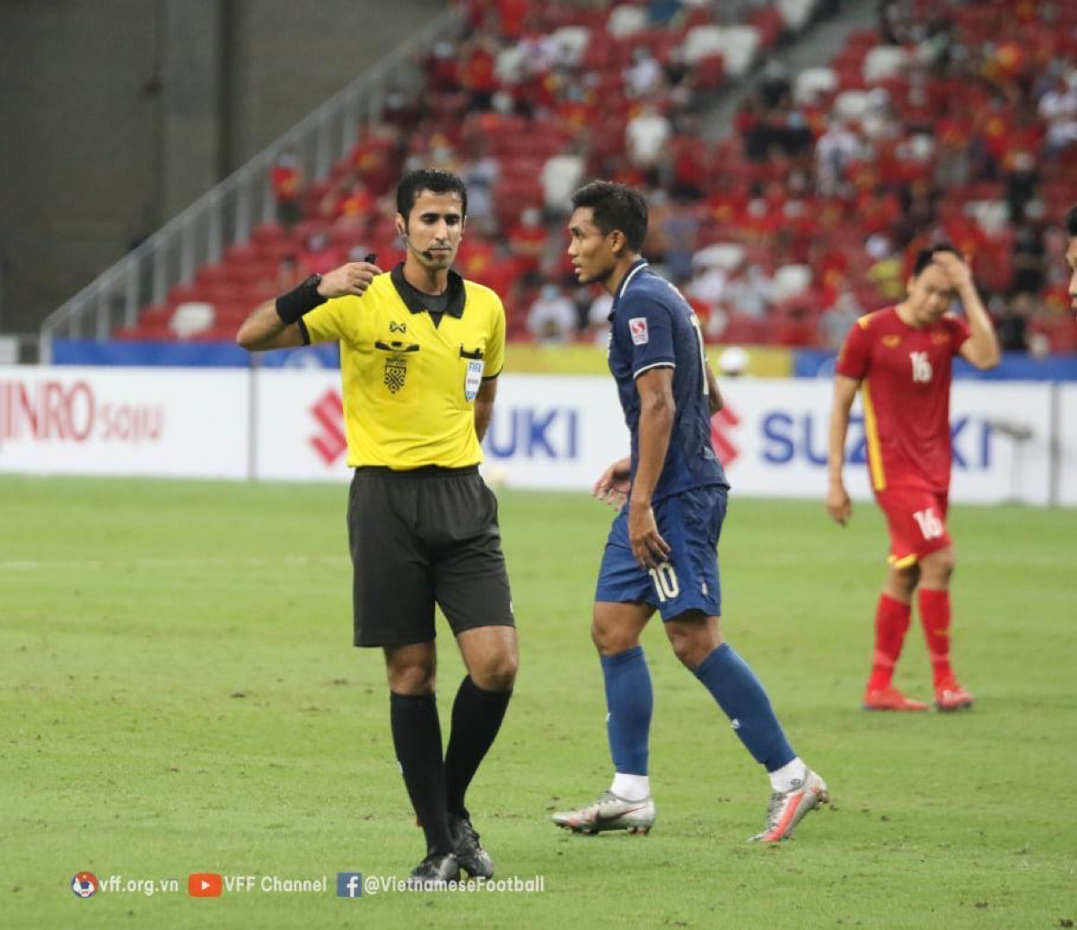 Trọng tài Trọng tài Al-Abda Saoud Ali trong trận Việt Nam vs Thái Lan tại bán kết AFF Cup 2020. Nguồn: VFF