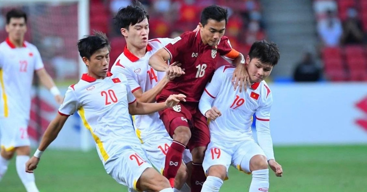 NÓNG: Đại gia Thái Lan quyết đón "Toni Kroos Việt Nam" sang Thai League 1