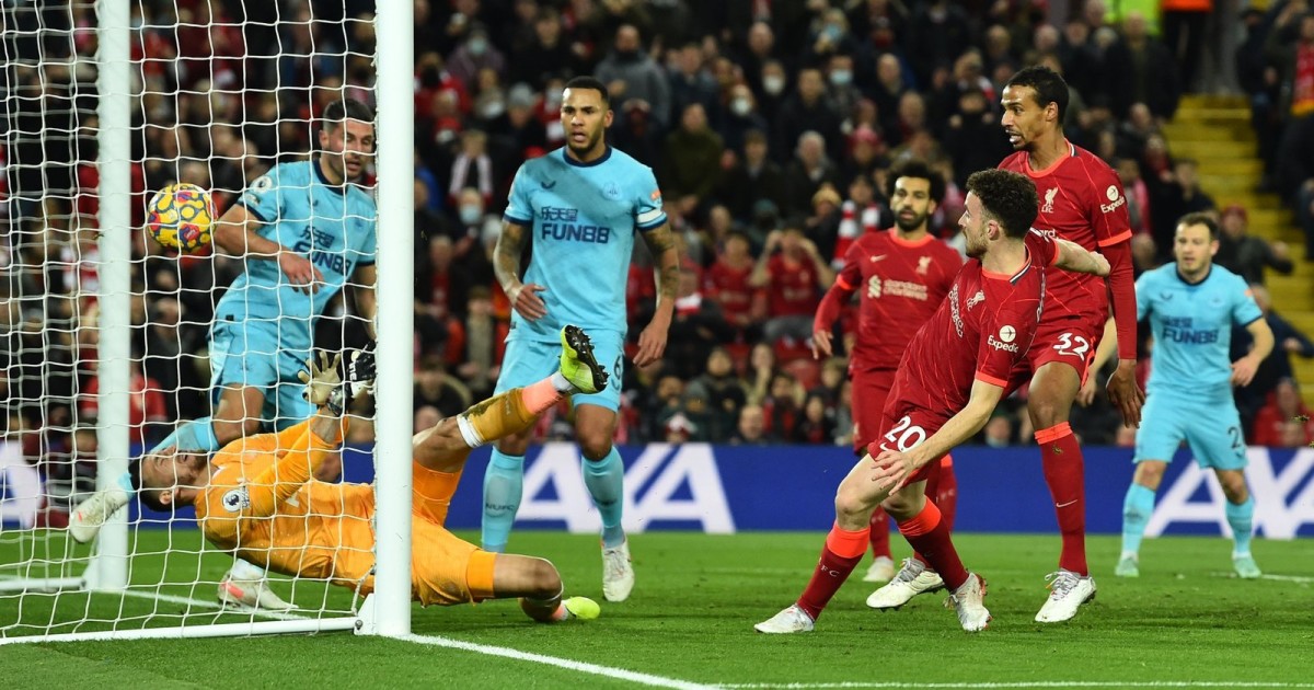 Liverpool thắng thuyết phục Newcastle United