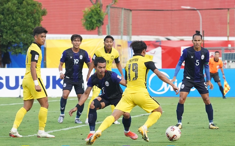 ĐT Malaysia dễ dàng đánh bại Campuchia 3-1 ngày ra quân