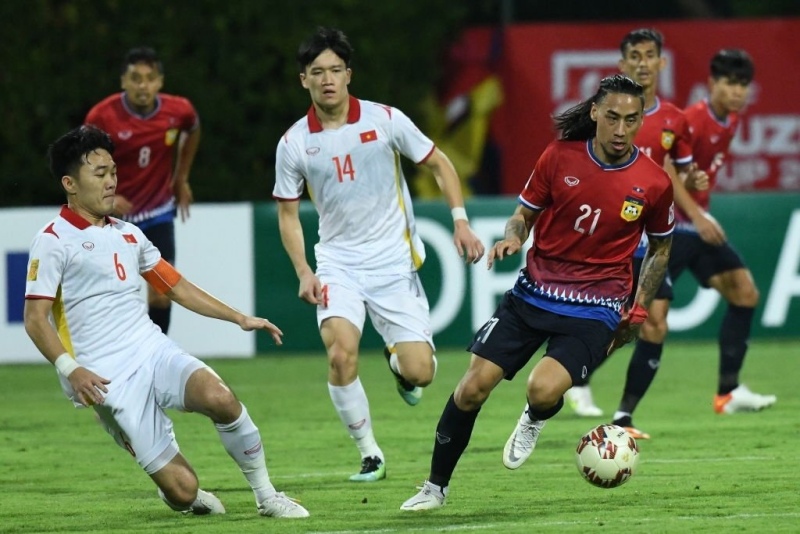 Đội tuyển Việt Nam có thắng lợi 2-0 trước đội tuyển Lào