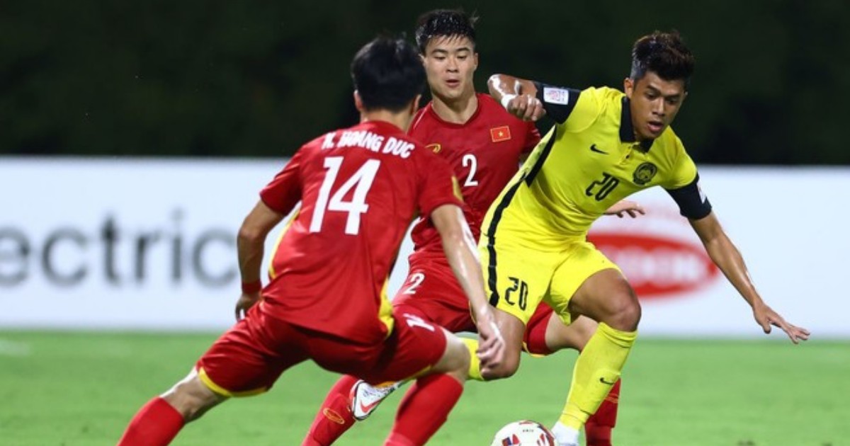Đả bại Malaysia, "Kaka Việt Nam" được AFF Cup vinh danh