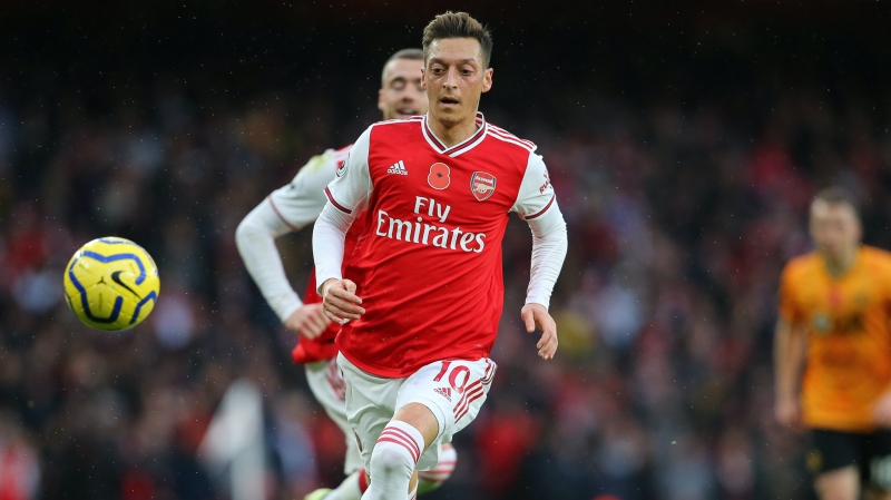 Mesut Ozil thuở còn khoác áo Arsenal