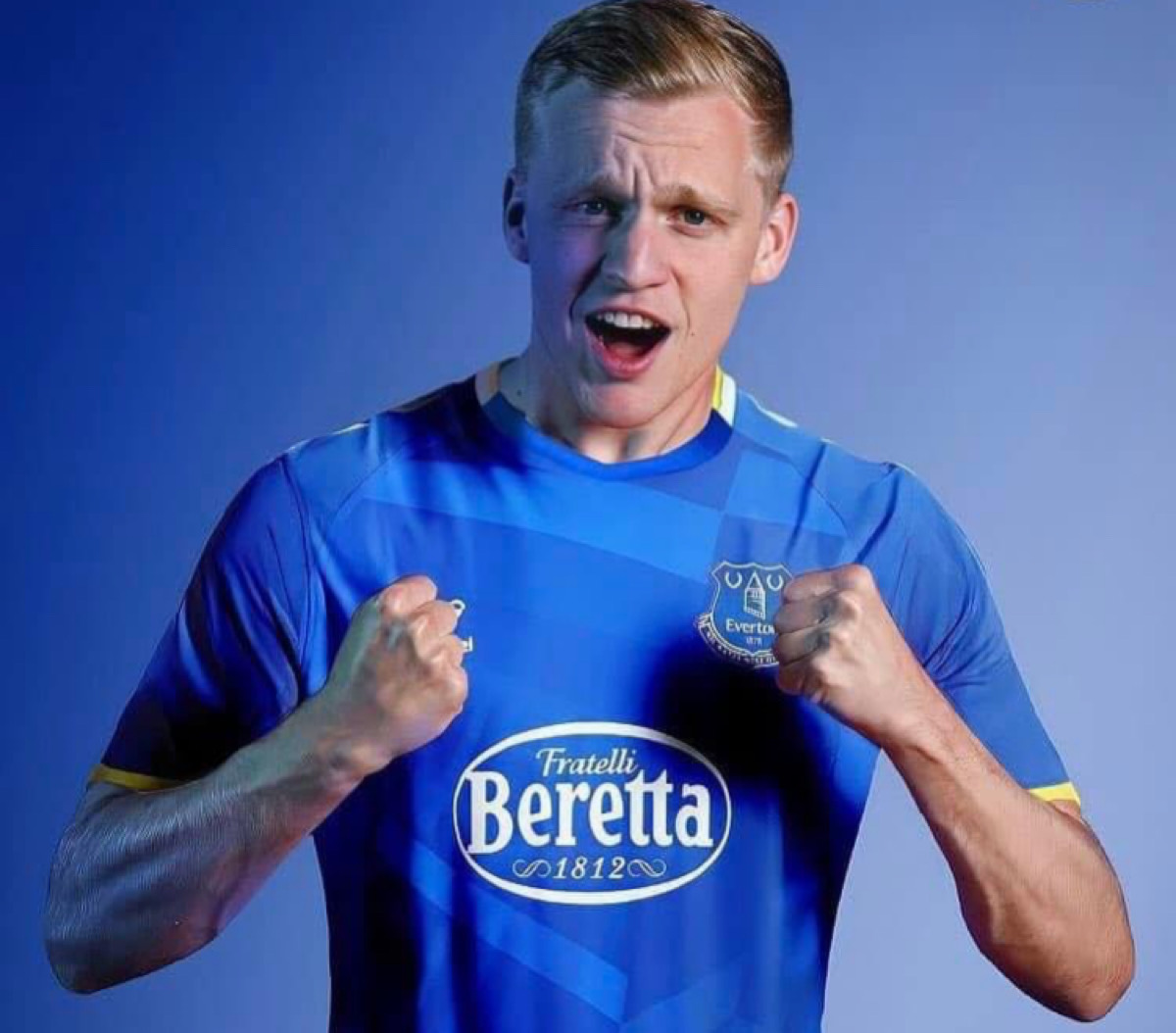 Van de Beek quyết định chuyển tới Everton theo một bản hợp đồng cho mượn