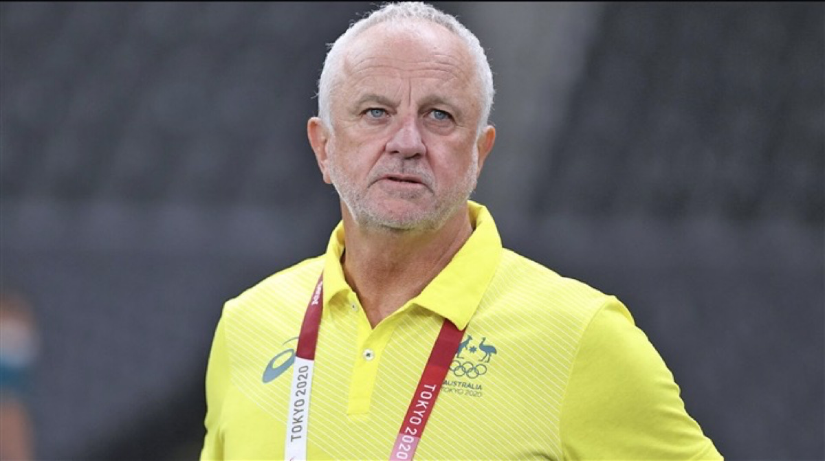 HLV Graham Arnold sẽ không thể cùng đội tuyển Australia tiếp đón đội tuyển Việt Nam
