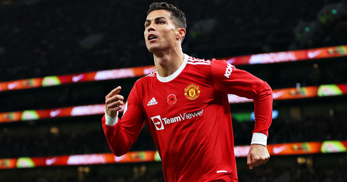 NÓNG: Wolves sẵn sàng cuỗm Ronaldo từ tay Man Utd?