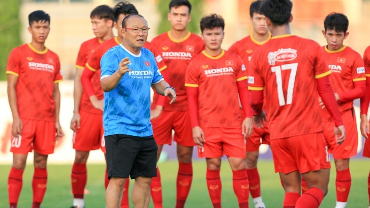 NÓNG: Tuyển Việt Nam chia tay loạt cầu thủ trước trận gặp Trung Quốc