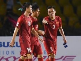 NÓNG: Sau đại thắng Trung Quốc, đội tuyển Việt Nam nhận 2 tin vui liên tiếp