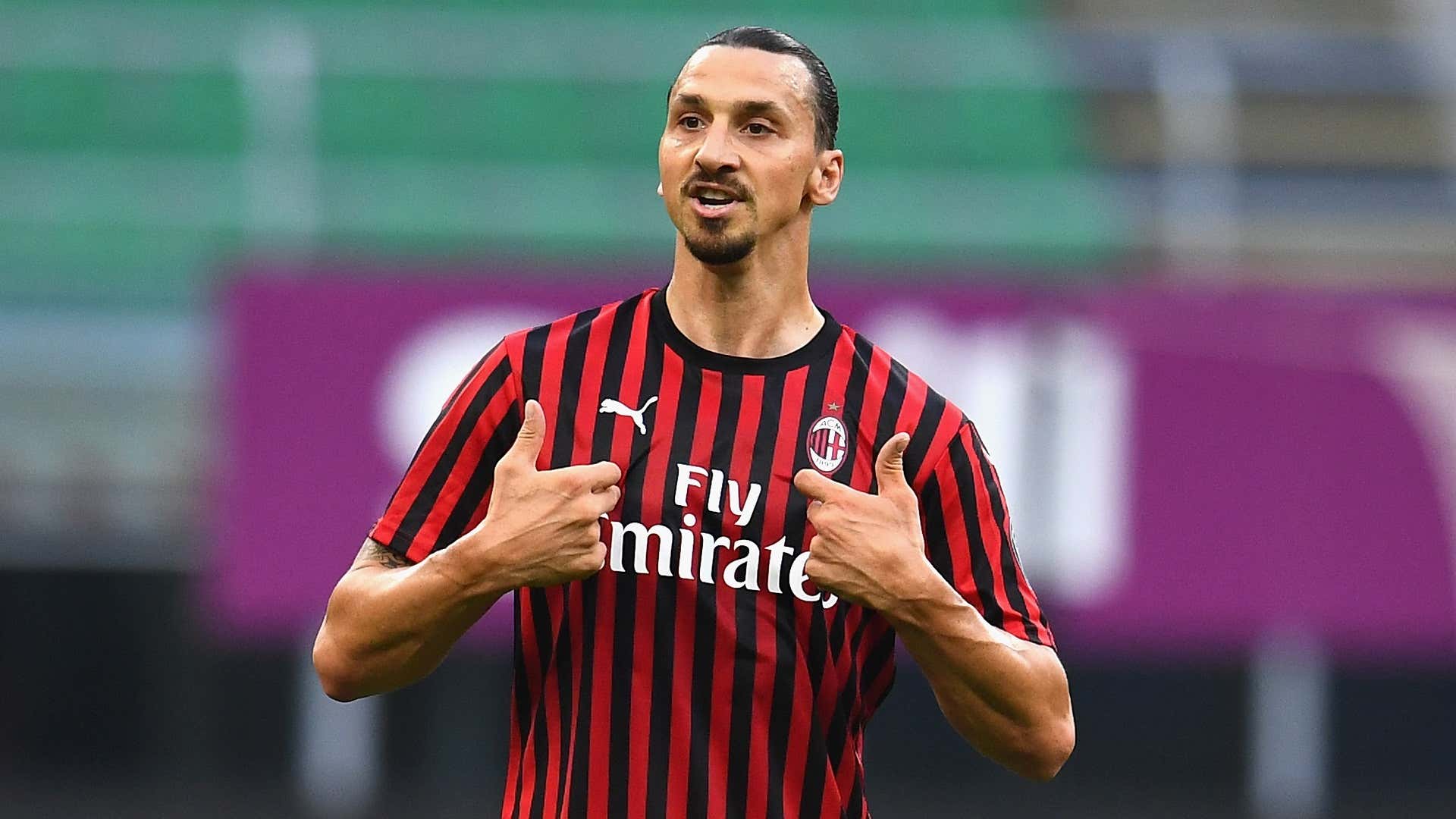 AC Milan vẫn muốn giữ chân Zlatan Ibrahimovic
