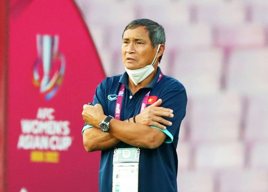 HLV Mai Đức Chung không thể dẫn dắt đội tuyển nữ Việt Nam tại VCK World Cup 2023