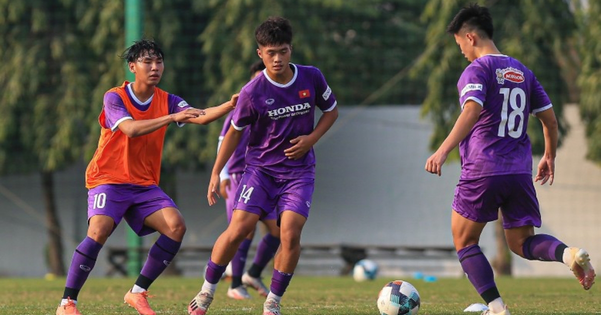 NÓNG: U23 Việt Nam nhận tin dữ trước ngày xuất trận đấu Singapore
