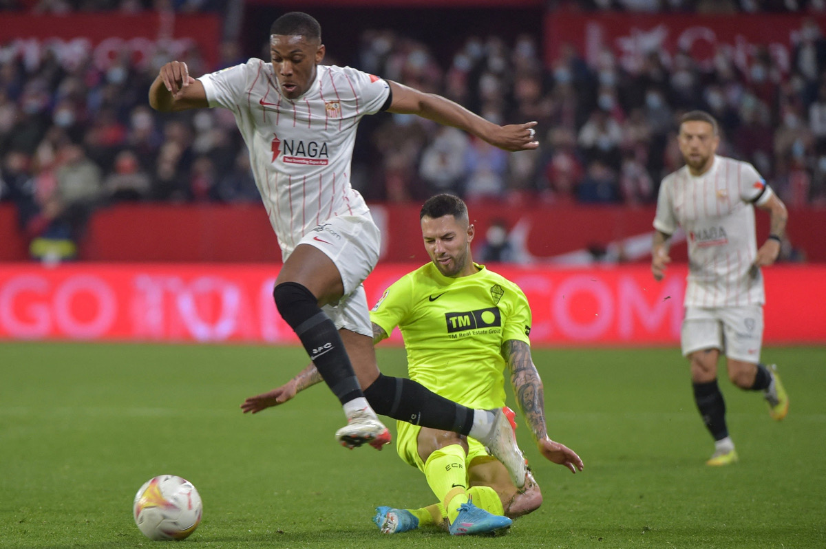 Rời Man Utd, Martial nhanh chóng thể hiện được bản thân tại Sevilla