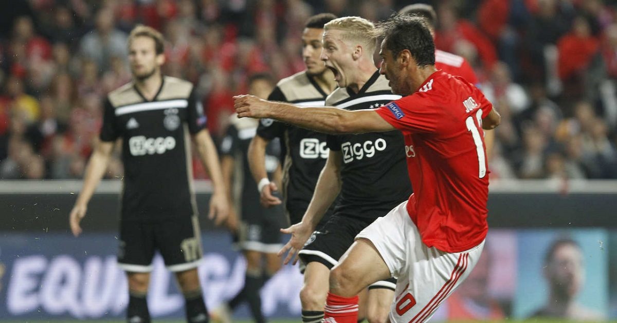Link xem trực tiếp trận Ajax vs Benfica, 3h ngày 16/3