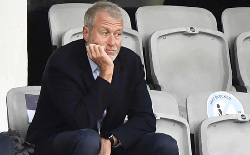 Abramovich chấp nhận từ bỏ Chelsea