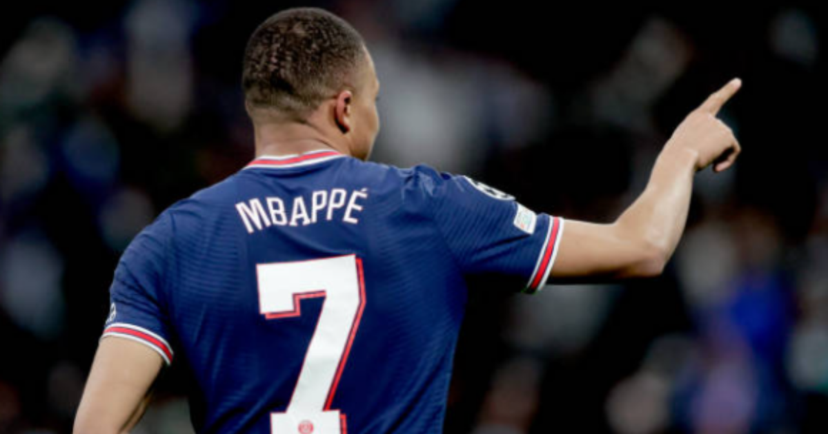 Chọc thủng lưới Real, Kylian Mbappe tuyên bố soán ngôi Messi, Ronaldo