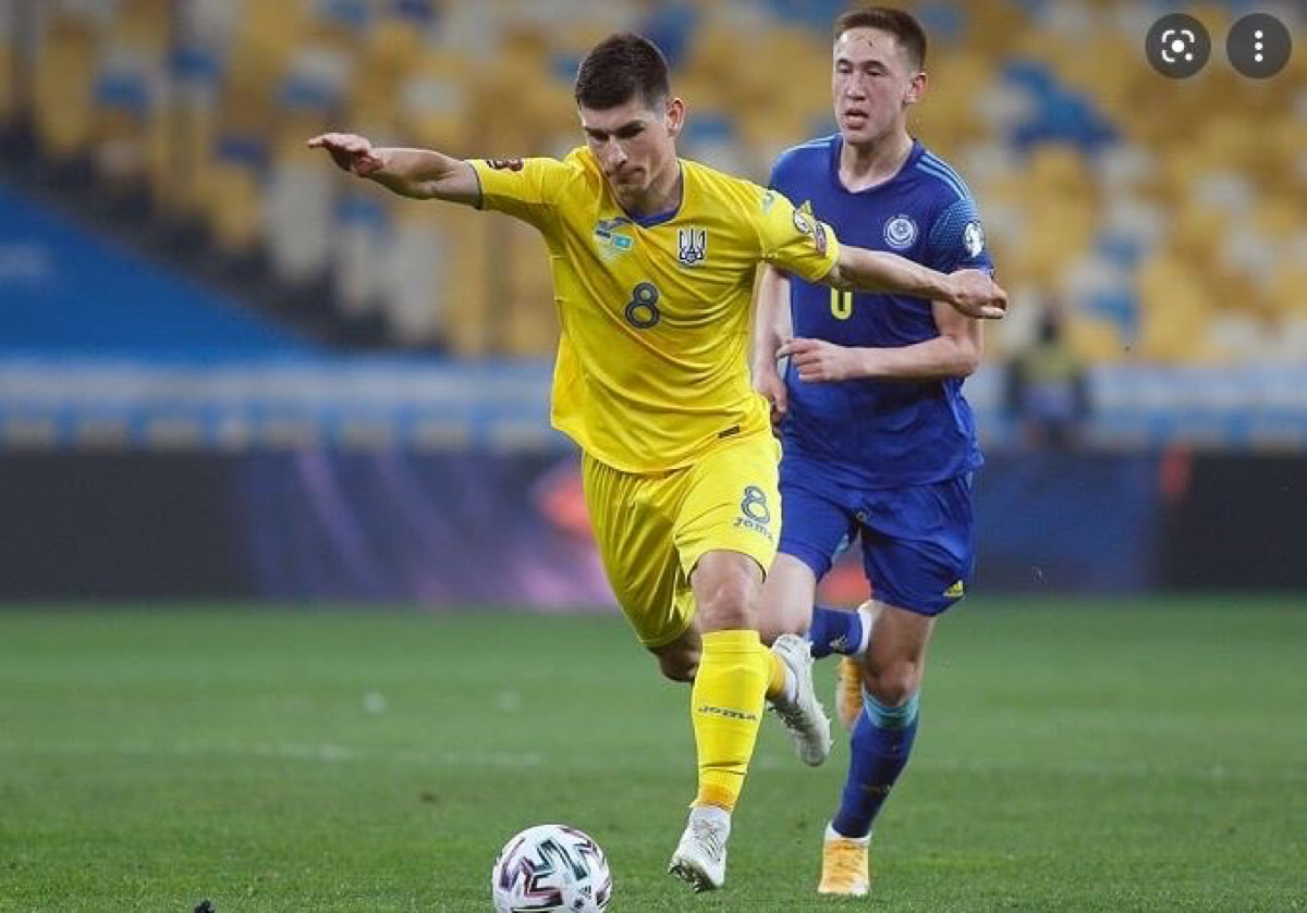 Trận play-off tại vòng loại World Cup 2022 của Ukraine sẽ bị hoãn