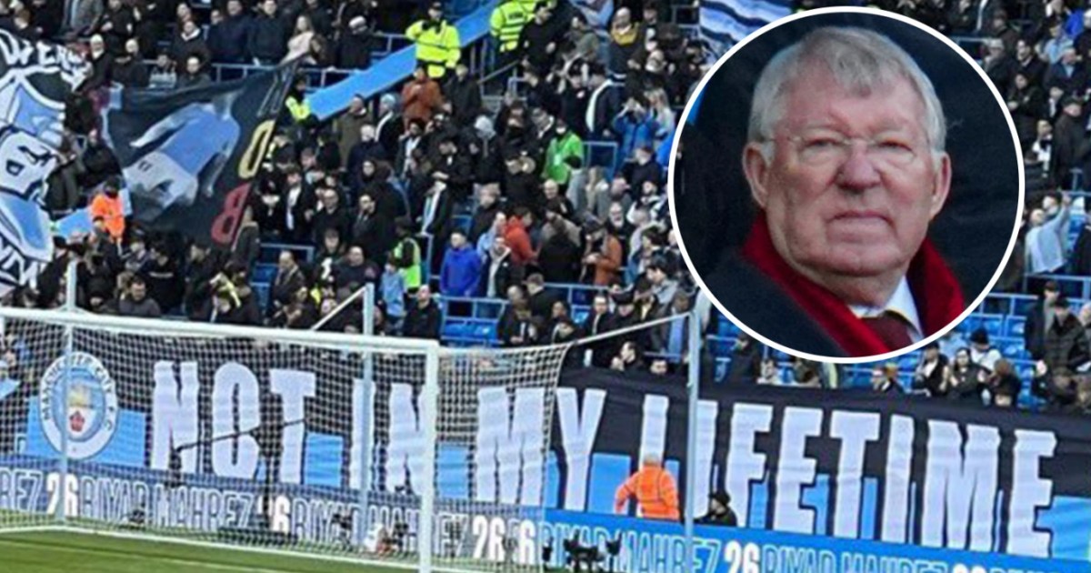 Sir Alex bị CĐV Man City chế nhạo đến "đỏ mặt tím tai" tại Etihad