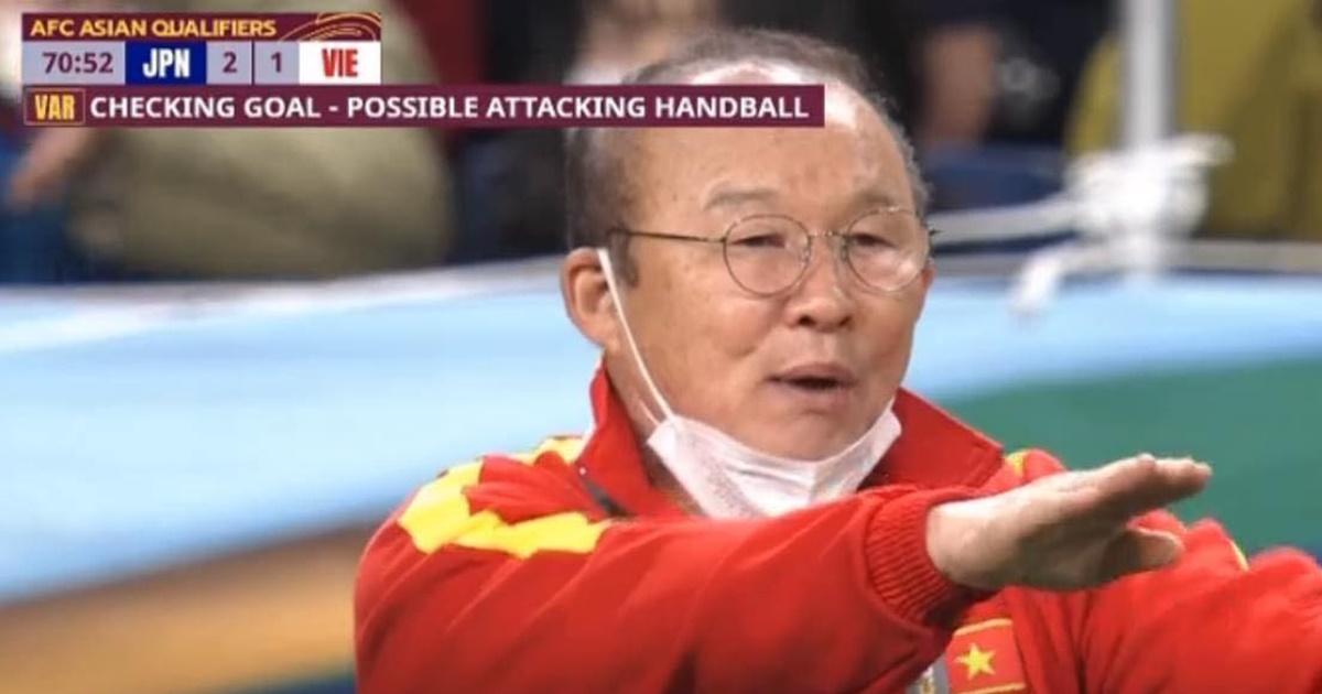 Vì sao trọng tài tước bàn thắng thứ 2 của Nhật Bản vào lưới Việt Nam?