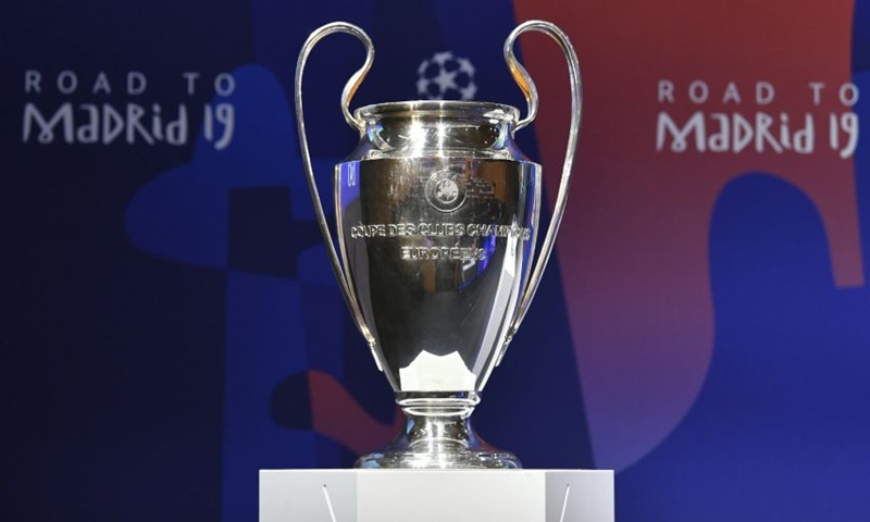 UEFA muốn thay đổi thể thức trận bán kết Champions League