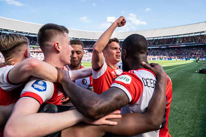 Nhận định soi kèo nhà cái Feyenoord vs Marseille: Với điểm tựa sân nhà, đương nhiên đại diện Hà Lan sẽ bước vào trận đấu với quyết tâm chiến thắng