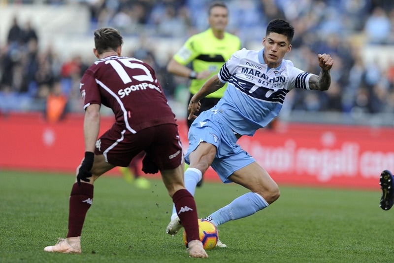 Lazio có phong độ tốt hơn Torino