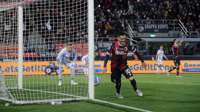 Inter Milan thua trận cay đắng