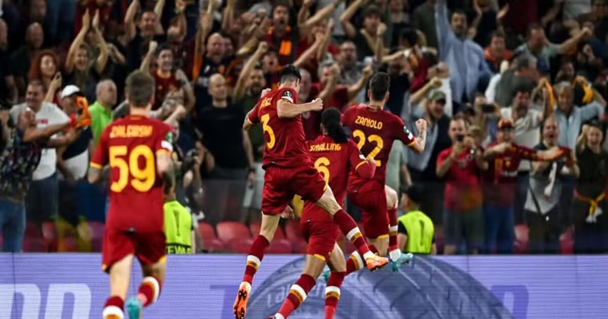 Kết quả Roma vs Feyenoord, 2h ngày 26/5: Mourinho khiến châu Âu cúi đầu
