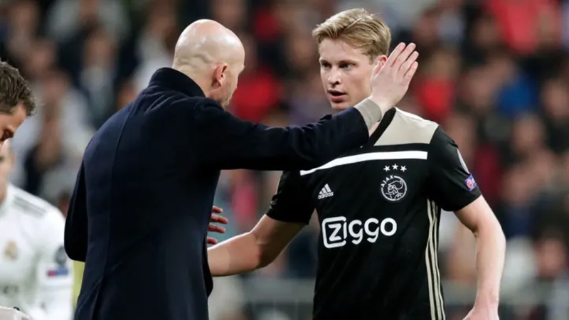 De Jong là trò cưng của Ten Hag tại Ajax