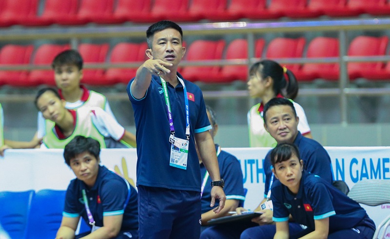 Huấn luyện viên Trương Quốc Tuấn đang rất tự tin giành thắng lợi