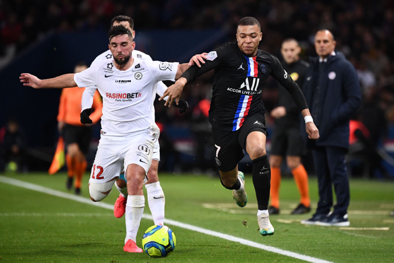 Montpellier hoàn toàn thua kém khi so sánh với PSG