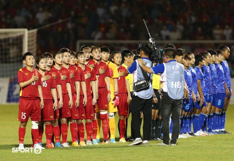 Đội hình tuyển nữ Việt Nam trong trận chung kết SEA Games 31