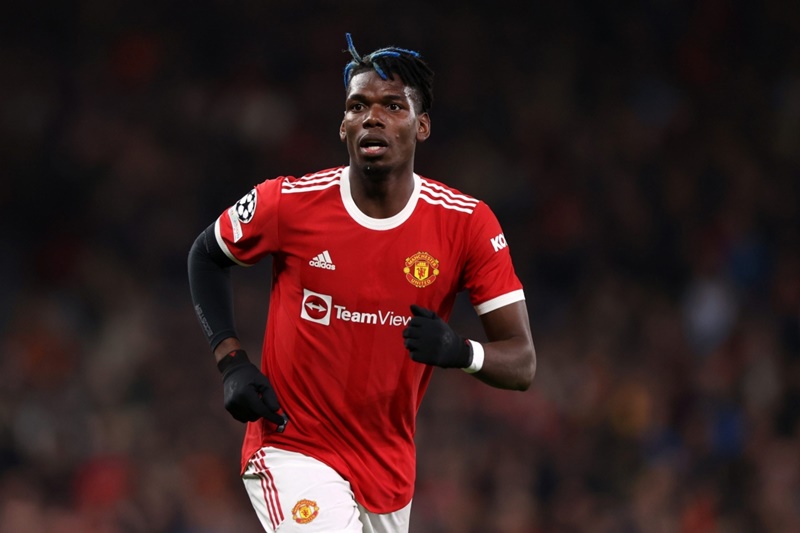 Pogba trên đường rời MU