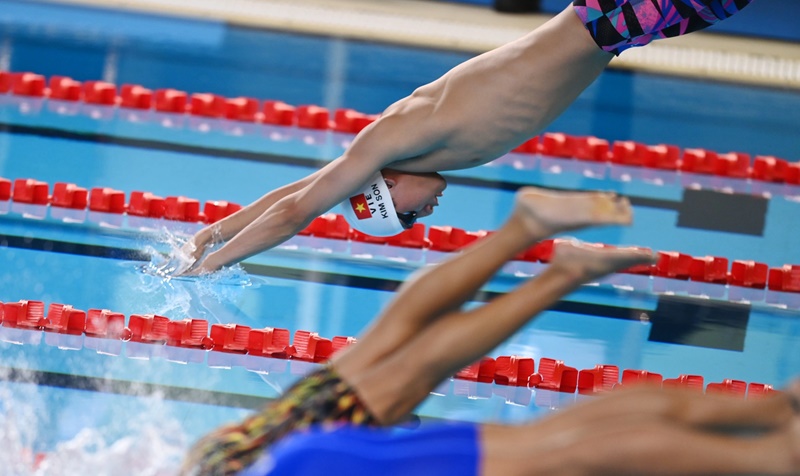 Đội tuyển bơi Việt Nam vừa có phần thi nội dung 4x200 mét thành công
