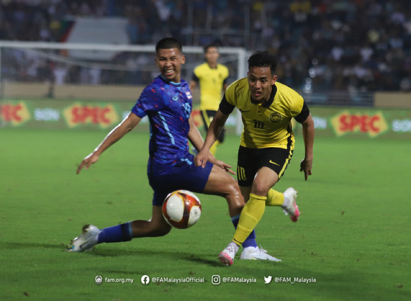 U23 Thái Lan gây bất ngờ khi thất bại trước U23 Malaysia trong ngày mở màn