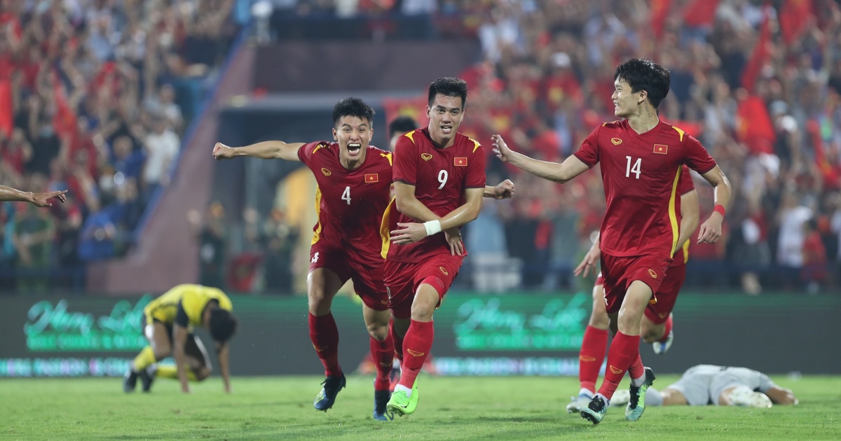 NÓNG: CLB Ngoại hạng Anh bất ngờ chúc mừng U23 Việt Nam với chiến thắng lịch sử | Hình 9