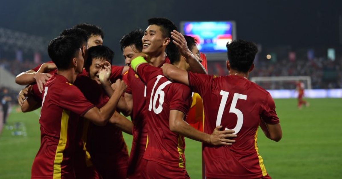 NÓNG: Trang chủ CLB Ngoại hạng Anh bất ngờ tiếp lửa cho U23 Việt Nam